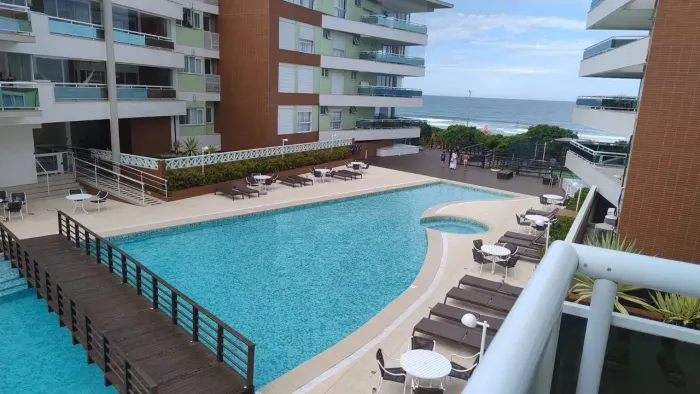 Apartamento com 3 dormitórios à venda, 141 m² por R$ 3.500.000 - Praia Brava - Florianópol