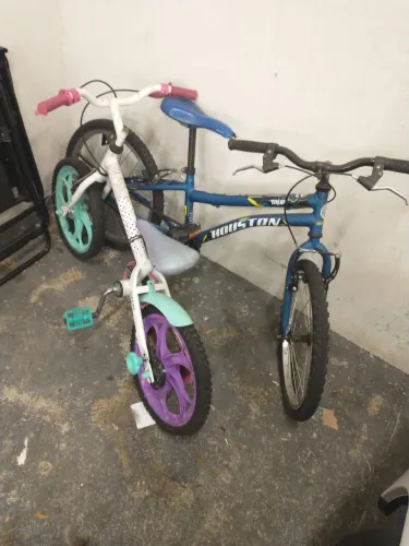 2 bicicletas aro 16 e aro 20 no estado para reforma