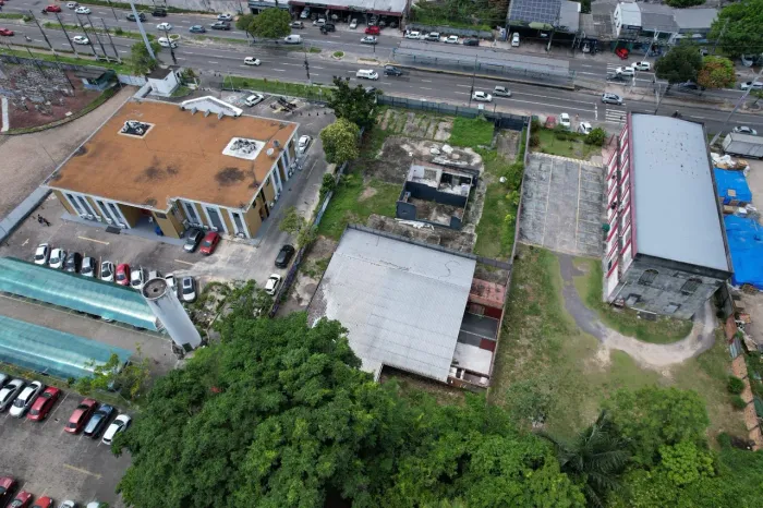 TERRENO À VENDA 2.100M² - CIDADE NOVA