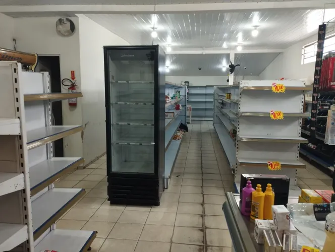 Equipamentos para Mini mercado.