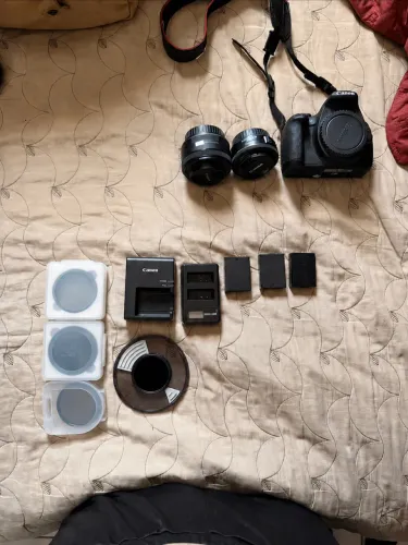 Canon EOS Rebel T5 + 4 Lentes + Filtros + Acessórios