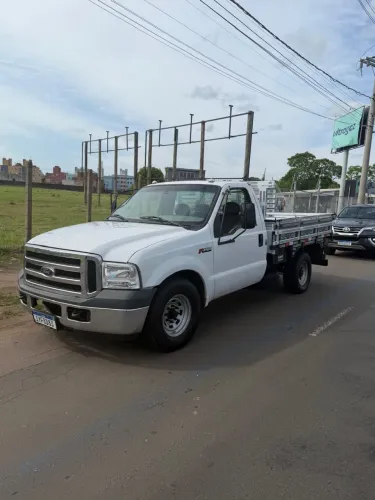 Ford F-350 3.9 Cummins Turbo Diesel Mec. 2017