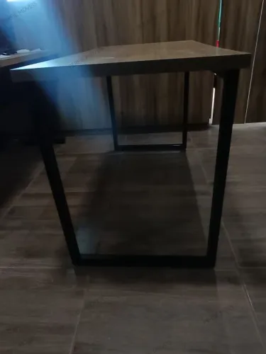 Mesas reta sem gaveta pe industrial 120x60