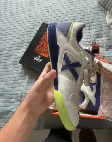 TENIS DE FUTSAL MUNICK CONTINENTAL V2
