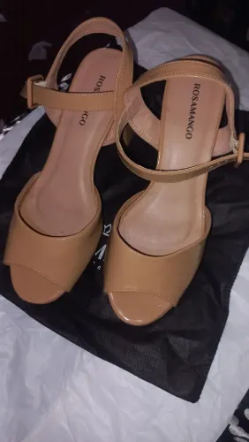 Sandália Rosamango Verniz Nude