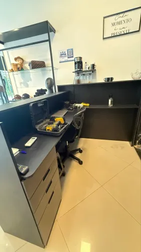 Balcão em L de MDF