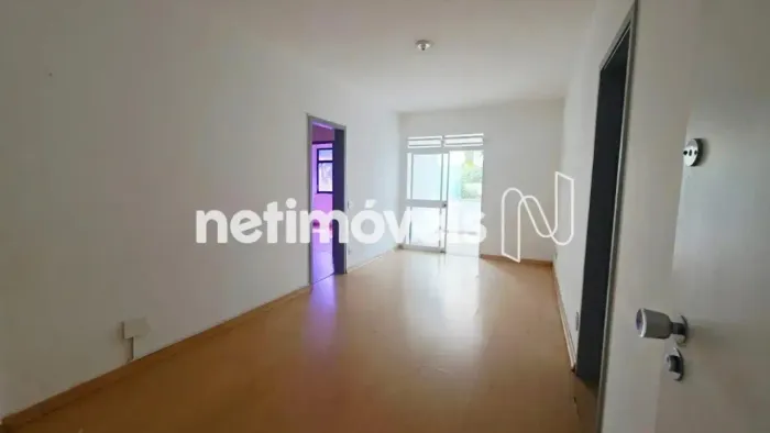 Apartamento de 93m²; para locação no Santo Antônio