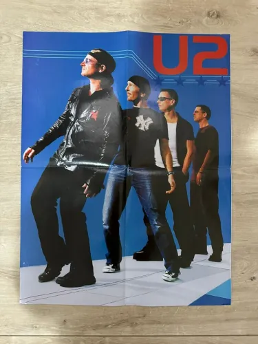 Revista Poster U2 - Editora Escala (84cm X 55cm)