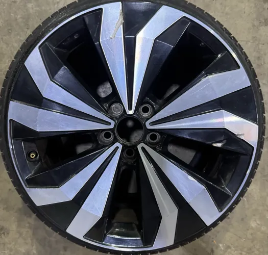 Roda de Liga Aro 17 Vw T-Cross Diamantada Original