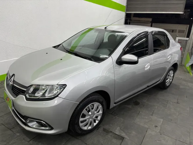 Renault Logan Exclusive Hi-flex 1.6 8V 4P 2014