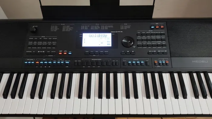 Teclado Arranjador MEDELI AK 603 novo NF