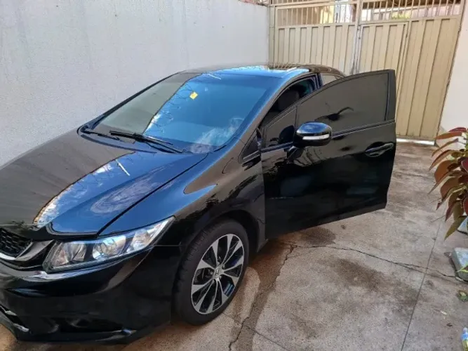Honda Civic Sedan LXR 2.0 Flexone 16V Aut. 4P 2015