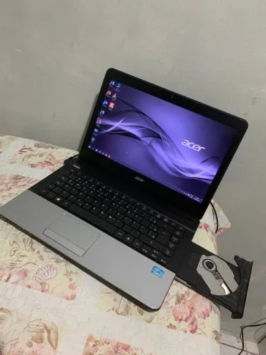 Notebook Acer Intel Core i5 / Hd 500gb / 4gb ram c/ Windows 10 e Office