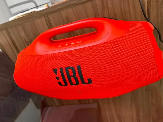 BOMBOX 4 JBL