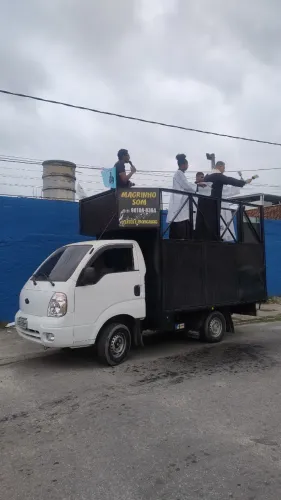 Caminhão de som trio elétrico 