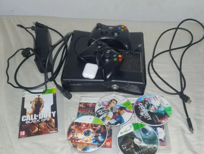 Xbox 360 Slim Completo, perfeito,jogos que vem,fifa 2019,pés 2018,mortal Kombat,etc,