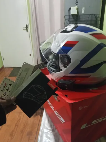 Capacete ls2 + 2 intercomunicador