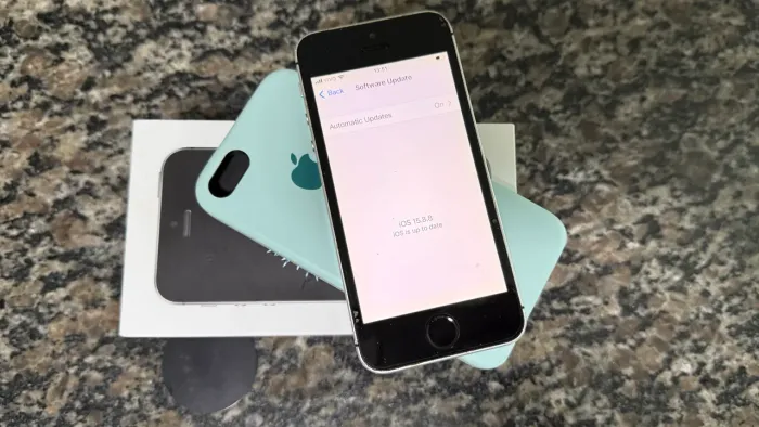 iPhone SE (1º geração) 32Gb Cinza Espacial