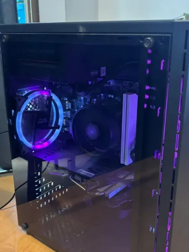 PC GAMER RYZEN 5 3500X + RX 580 + 16GB DDR4 + SSD 128GB