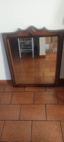 Espelho bonito moldura antiga em ótimo estado