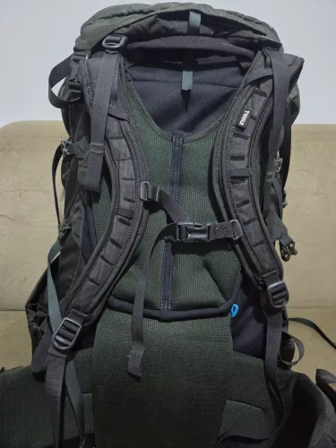 Mochila Cargueira Thule Versant 70L Verde (Oportunidade)