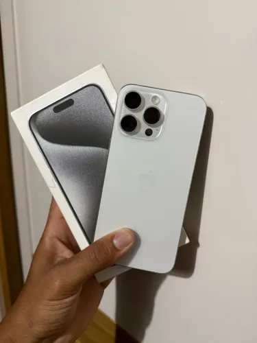 iPhone 15 pro max 256gb NOVÍSSIMO