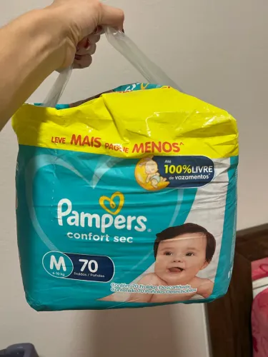 Fralda pampers M pac.70 unidades