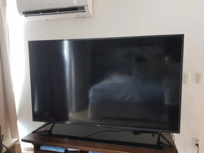 TV Samsung Smart TV 58" 4K UN58MU6120G - Para Conserto ou Peças