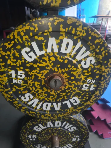  *19 Anilhas da Gladius p musculação e crossfit /lpo 450k por 8100 reais 