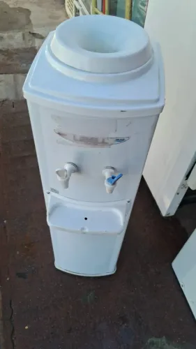Bebedouro pra Galão