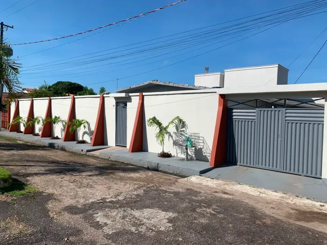 Linda Casa no Chácara Terra Nova