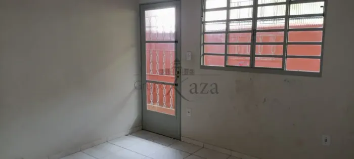 Oportunidade - Casa - Jardim Torrão de Ouro - 3 Dormitórios - 125m².