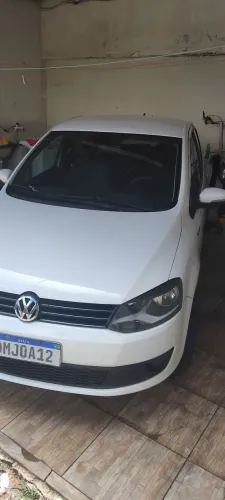 Volkswagen Fox 1.0 MI Total Flex 8V 5P 2013