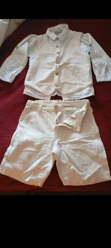 Vendo lote de roupas infantil para menino em ótimo estado .