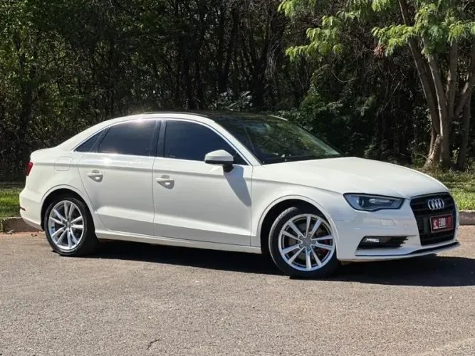 Audi A3 1.6 3P 2014