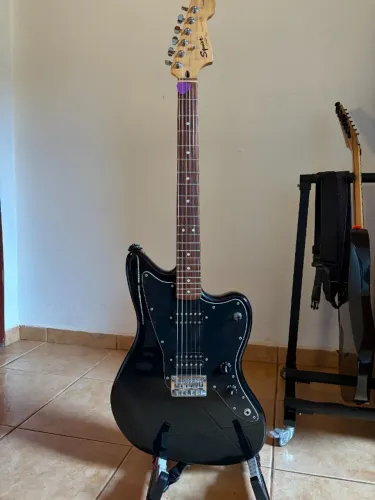 Guitarra Squier Jazzmaster HH