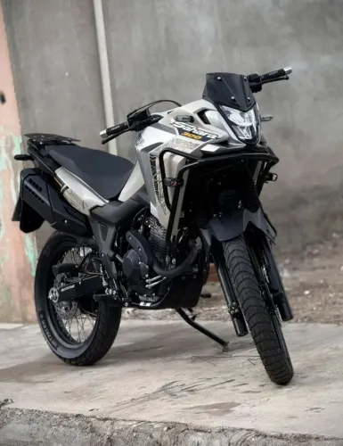 Honda NX 300 Sahara