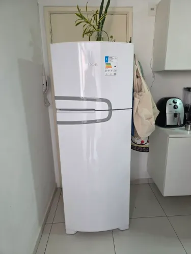 Geladeira Consul Frost Free Duplex 340 litros Branca com Prateleiras Altura Flex - CRM39AB