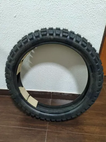 Pneu aro 19