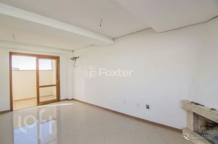 Casa à venda em Vila Ipiranga com 175 m², 3 quartos, 1 suíte, 2 vagas