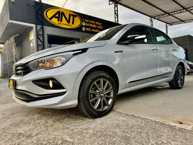 Fiat Cronos Drive 1.3 8V Flex Aut. 2025