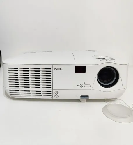 Projetor NEC NP115