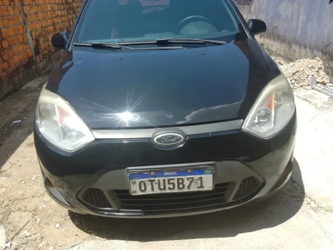 Ford Fiesta Sedan SE 1.6 8V Flex 4P 2014