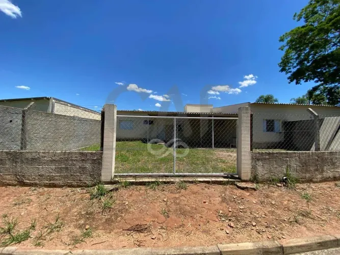 Casa com 1 dormitório para alugar, por R$ 1.300,00/mês - Área Rural - Santo Antônio de Pos