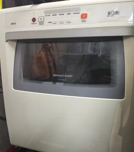 Lava louças Brastemp. 250 reais