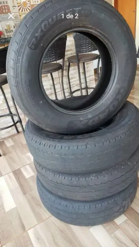 Pneus de Van 215/75 R16