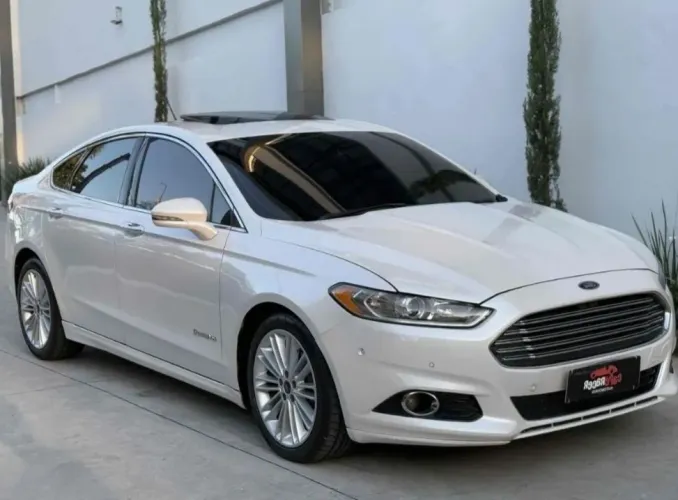  Fusion Hybrid Titanium PLUS