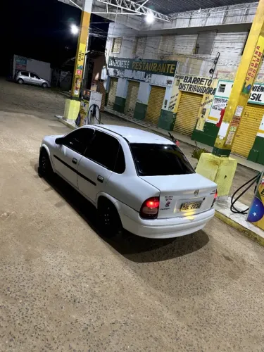 Chevrolet Corsa SED Class.life 1.0/1.0 Flexpower (álcool) 2008