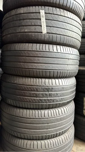 Pneus  215/55/18 marca Michelin 