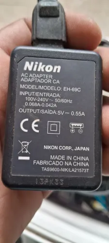 Carregador d câmera Nikon eH-69c